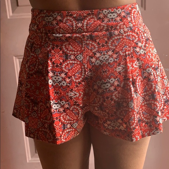 Super cute Forever 21 shorts size small - Picture 8 of 8